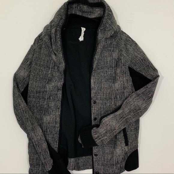 Lululemon Back to Class Button Up Jacket Size 8 - Picture 2 of 8